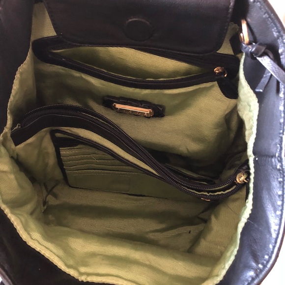 Isabella Fiore Floral Design Leaather Shoulder Bag - Picture 8 of 17